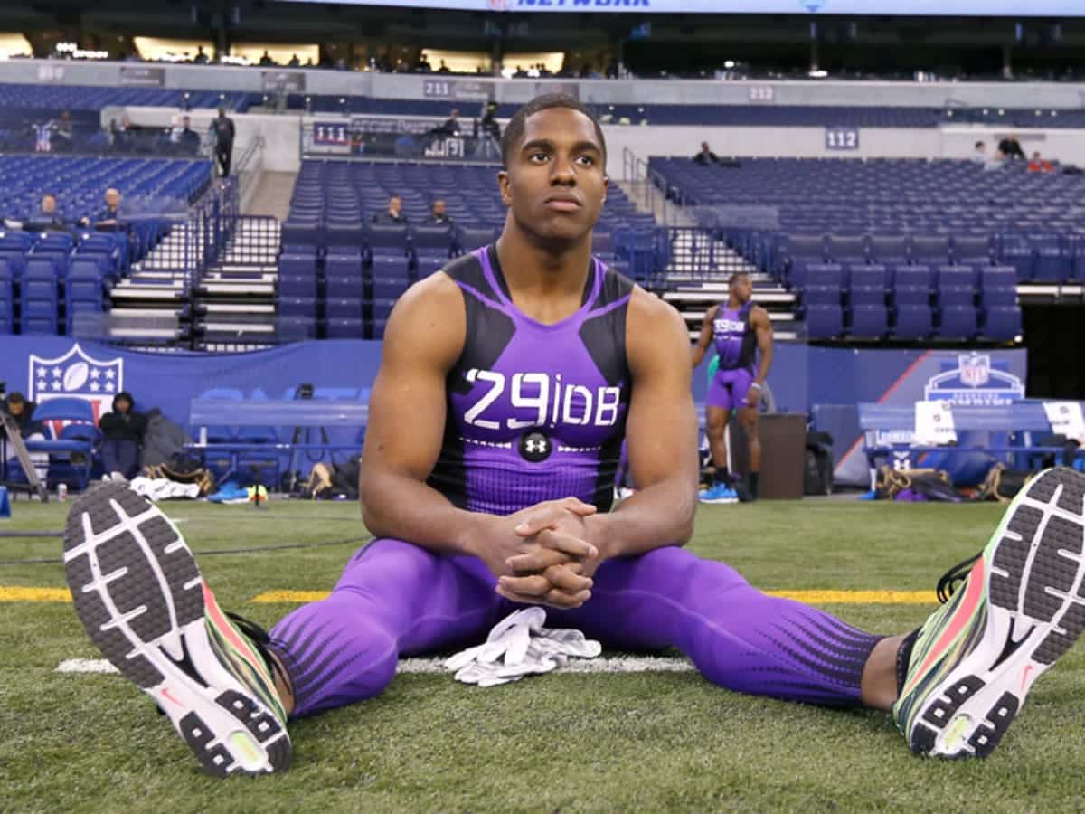 Dolphins Cb Byron Jones Sternly Warns Players To Not Take The Pills The