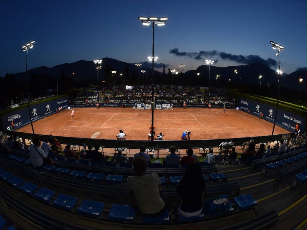 WTA Palermo Ladies Open Martic, Kontaveit advance as Vondrousova