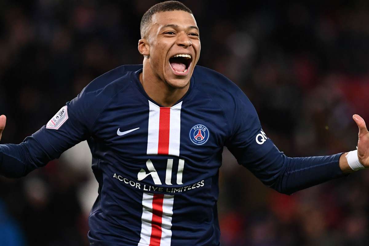 Kylian Mbappe tests positive for COVID-19