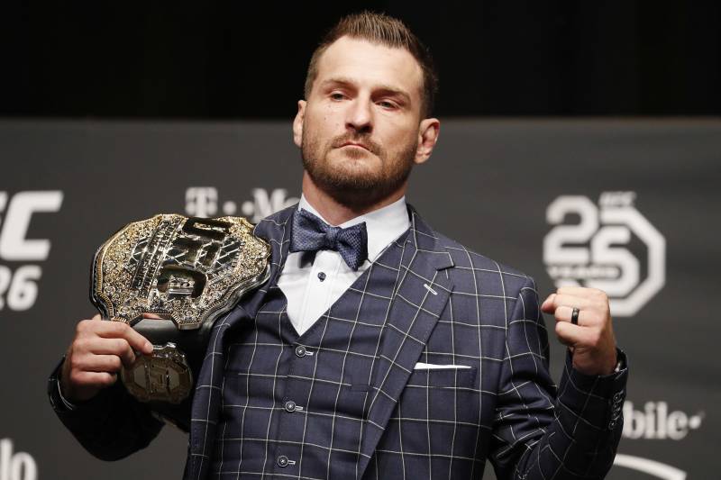 UFC Heavyweight Champion Stipe Miocic signs with VaynerSports