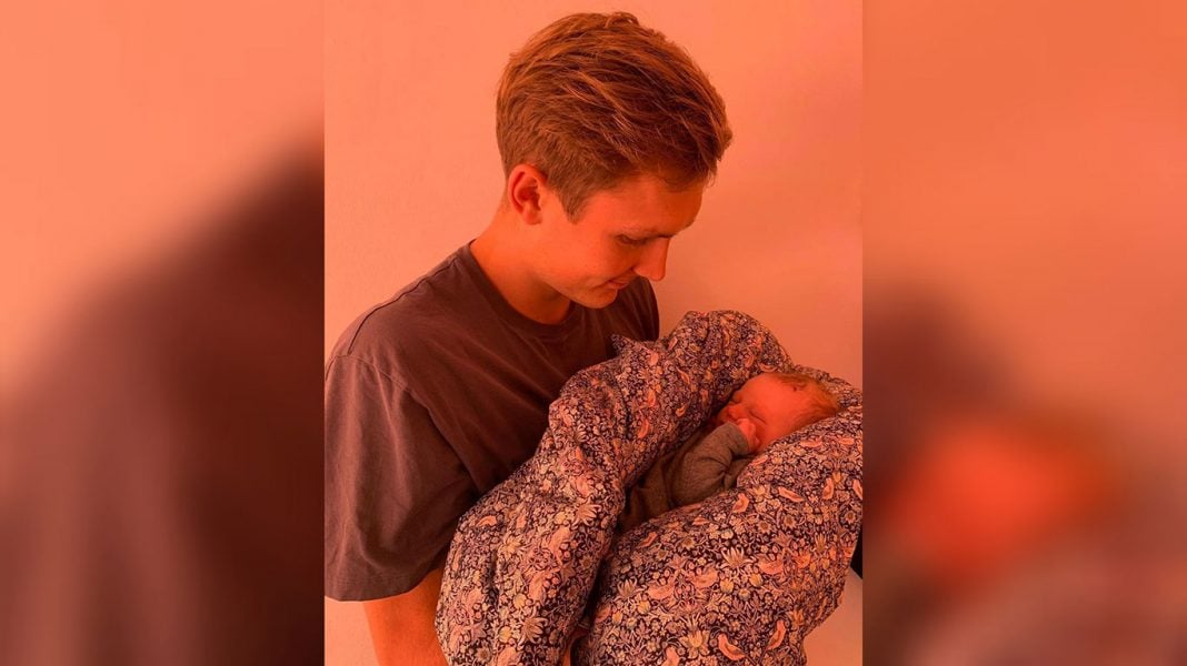 Viktor-Axelsen-becomes-a-dad-for-the-first-time Viktor Axelsen blessed with a baby girl