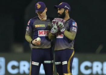 Eoin Morgan and Dinesh Kartik
