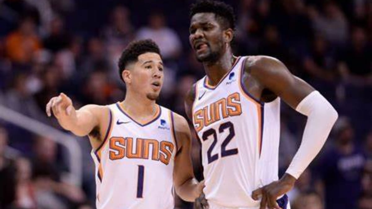 Devin Booker and Deandre Ayton take charge as Suns rally past Bulls