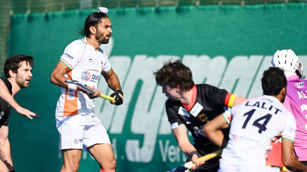 India ends European tour with a win over Great Britain as Mandeep strikes twice in 3-2 victory