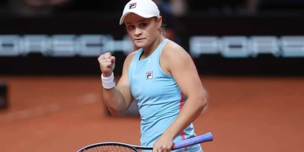 WTA Madrid Open 2021: Ashleigh Barty vs Iga Swiatek ...