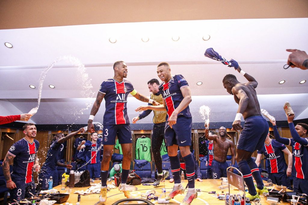 Paris players celebrate their win over Bayern