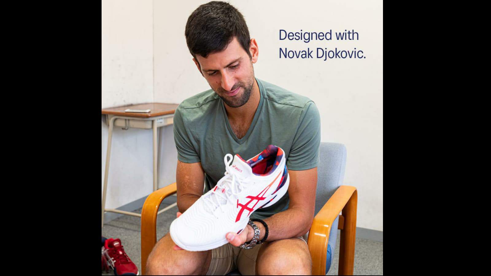 novak djokovic tennis shoes 2021