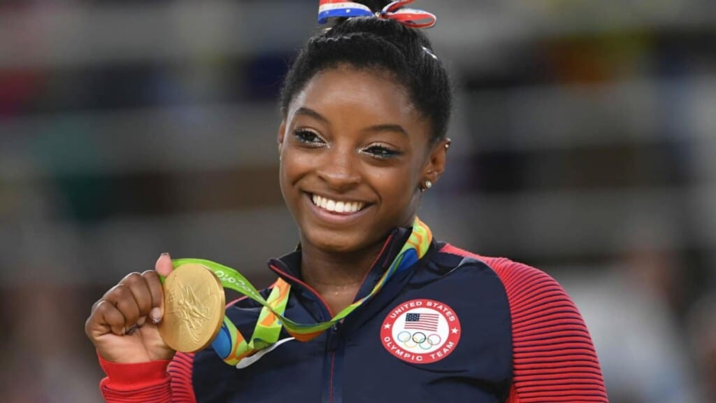 Simone Biles injury What exactly happened and will she participate in