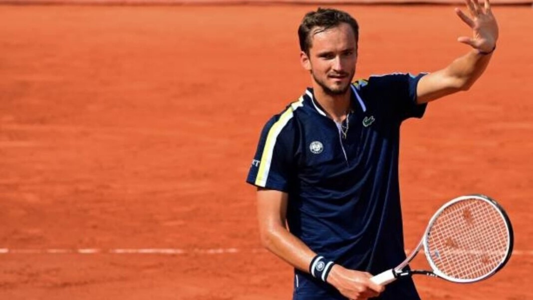 Who is Daniil Medvedev's Coach? – FirstSportz