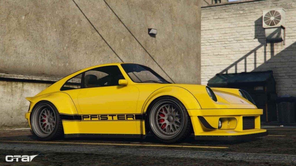 Elegy Retro Custom vs Comet Retro Custom in GTA Online, which is better