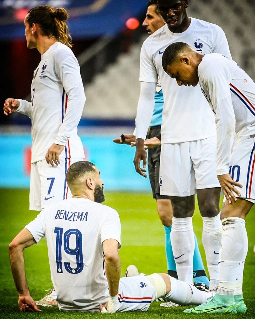 Antoine Griezmann scores an acrobatic goal and Benzema was substituted off before half time