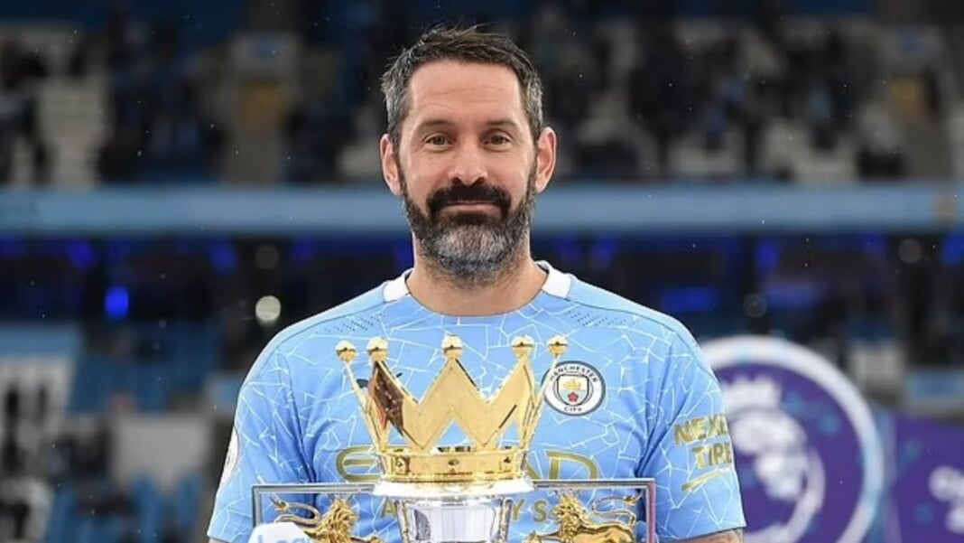 Scott Carson Manchester City New Signing Scott Carson Manchester City New Signing