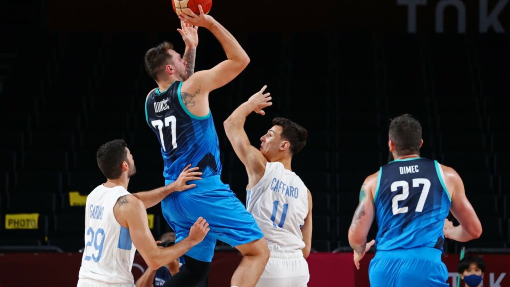 Basketball at Tokyo Olympics: Spain vs Slovenia ...