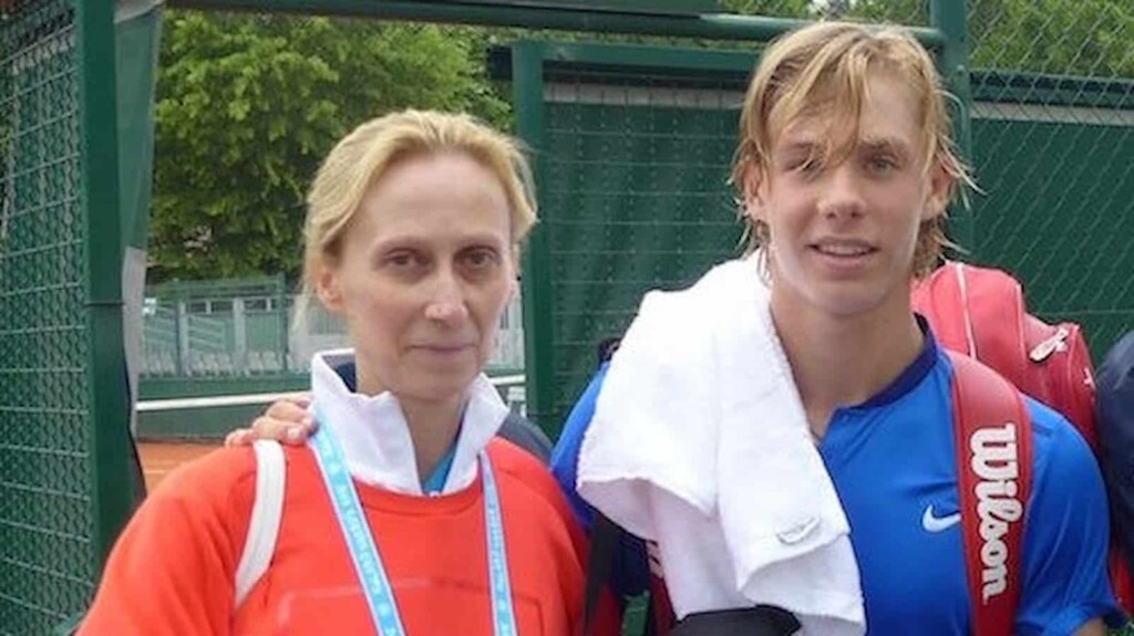 Foto van Denis Shapovalov  & zijn Moeder  Tessa Shapovalova