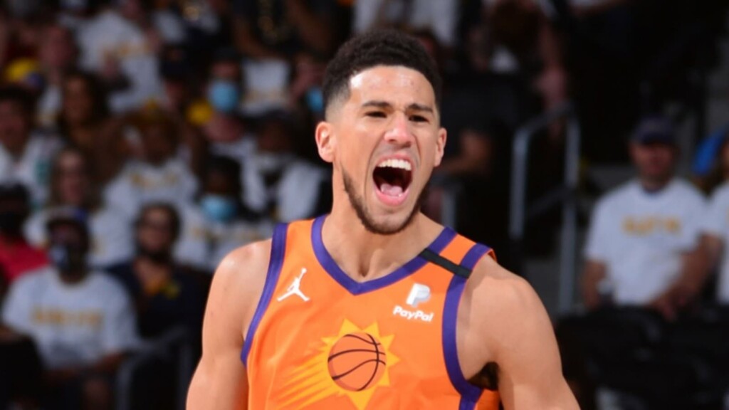 devin booker age