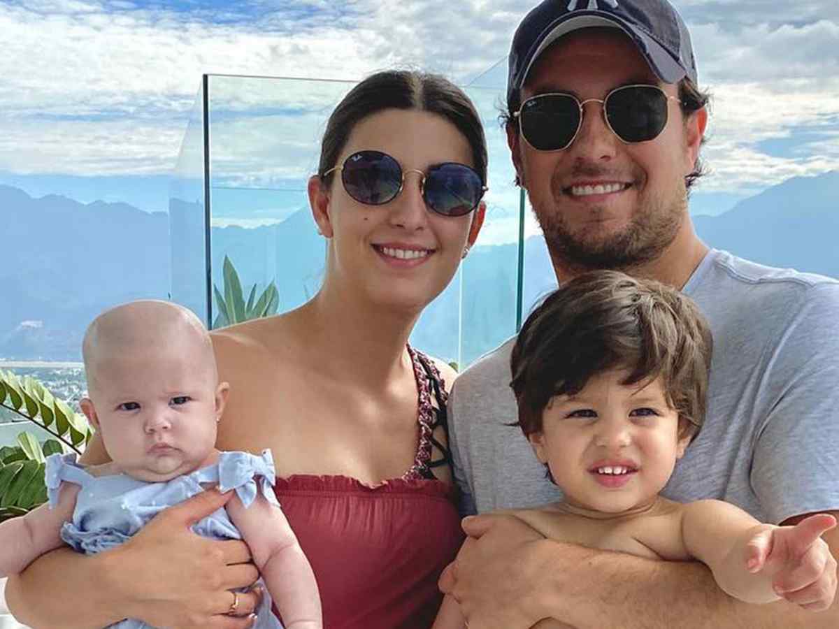 Sergio Perez, Carolina Martinez along with their kids