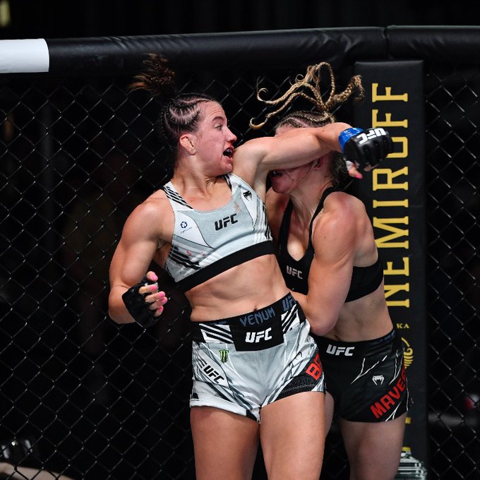 UFC Vegas 32: Maycee Barber gets the better of Miranda Maverick with a split decision win