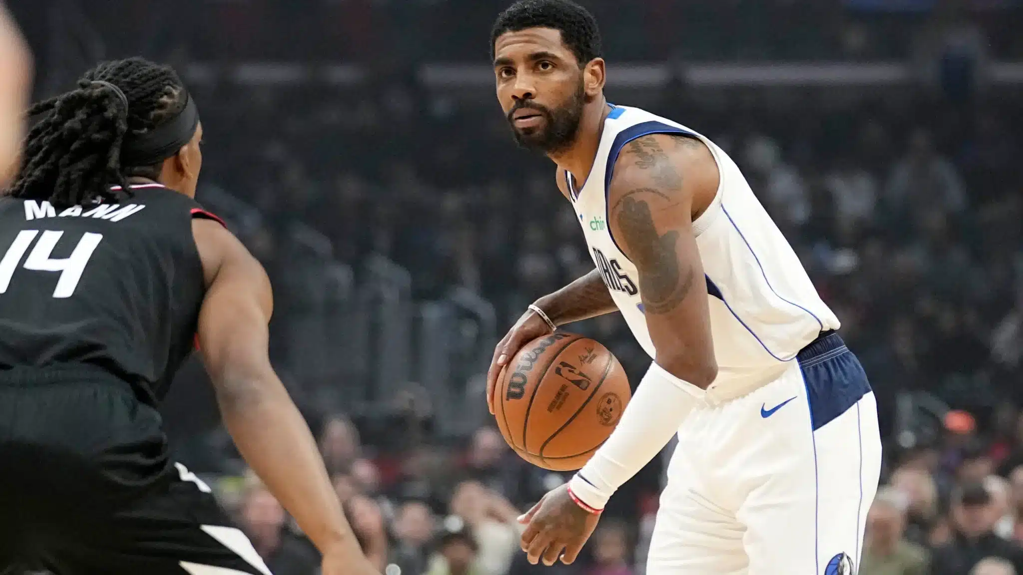 “Dude is just not living in reality” – Kyrie Irving’s LATEST MANEUVER leaves NBA Twitter rolling its eyes