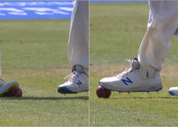 England players scuff the ball with their shoes, ball tampering