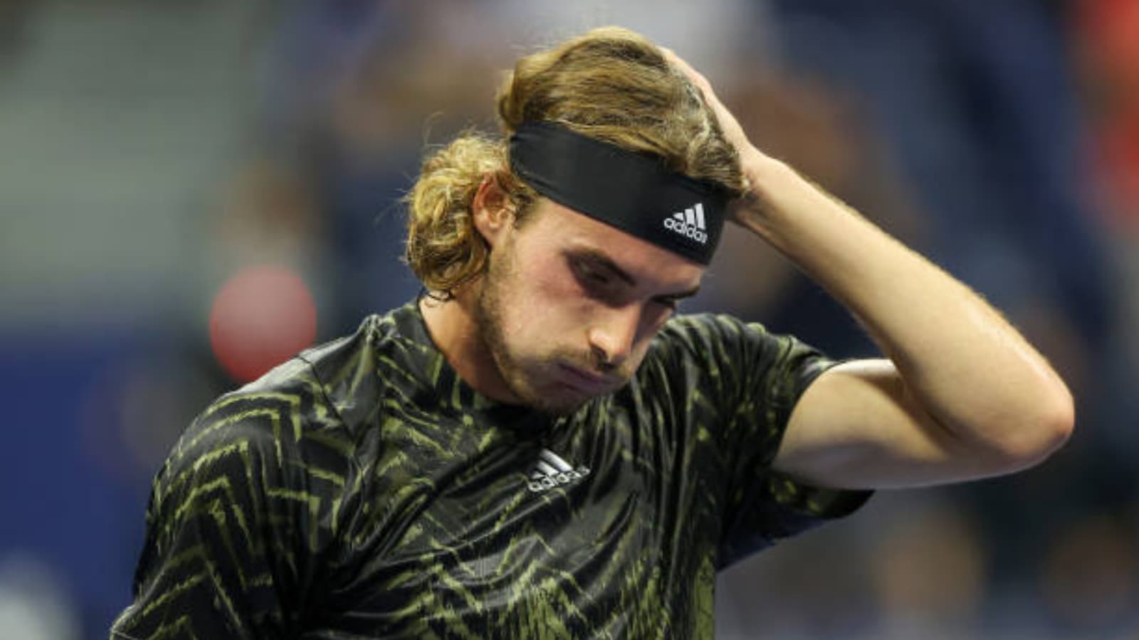 “Ask my Girlfriend about it!” Stefanos Tsitsipas’ savage reply to a troll is winning hearts over the internet