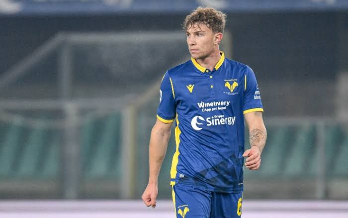 Atalanta BC sign defender Matteo Lovato from Hellas Verona (OFFICIAL)