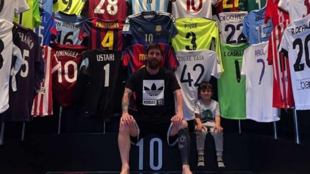 Unlicensed Messi & Cristiano Ronaldo Kits Released - Helloofans