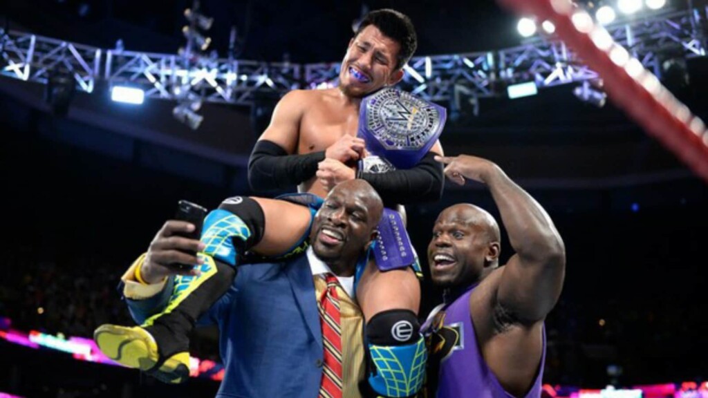 Akira Tozawa as Cruiserweight champion