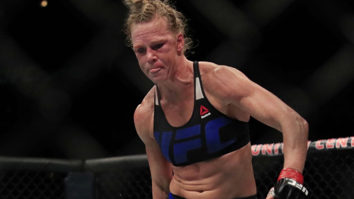 Holly Holm Net Worth, Fighting Career, Endorsement, husband, parents