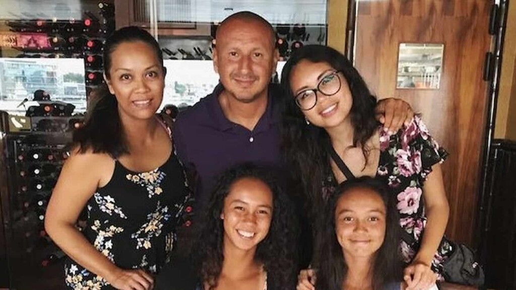 Leylah Fernandez with her Family