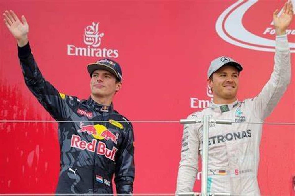 Nico Rosberg chooses Lewis Hamilton to win Formula 1 title over Max ...