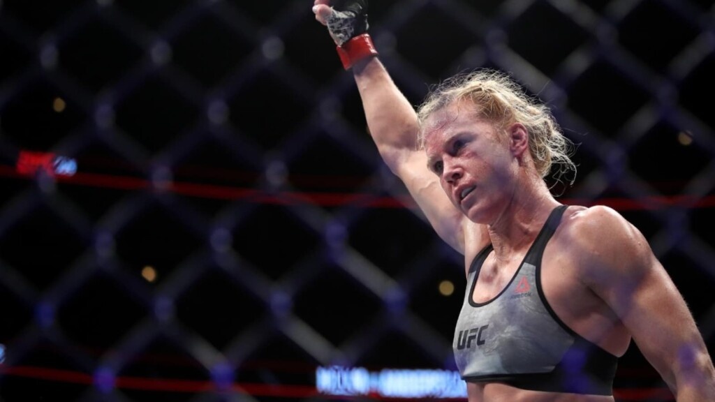 Holly Holm Net Worth, Fighting Career, Endorsement, husband, parents