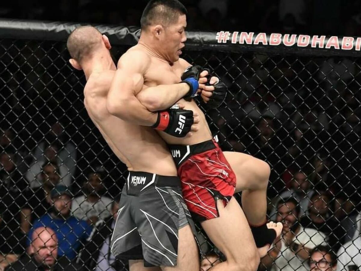 WATCH! Khamzat Chimaev talks to UFC President Dana White while lifting up  his opponent mid-air » FirstSportz