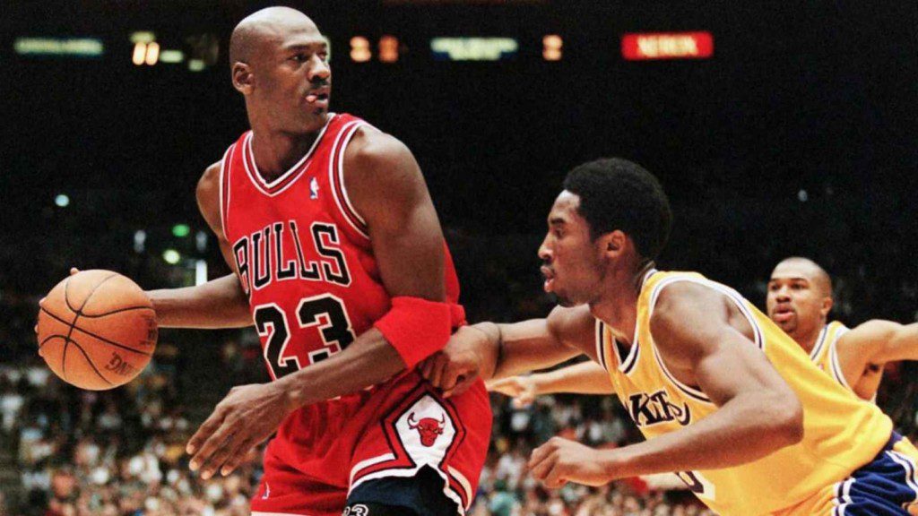 Locos Del Basket - Dennis Rodman tuvo fuertes declaraciones sobre su etapa  en los Lakers: Kobe y Shaq me envidiaban tanto que no podían soportarme en  ese maldito equipo Después de dejar