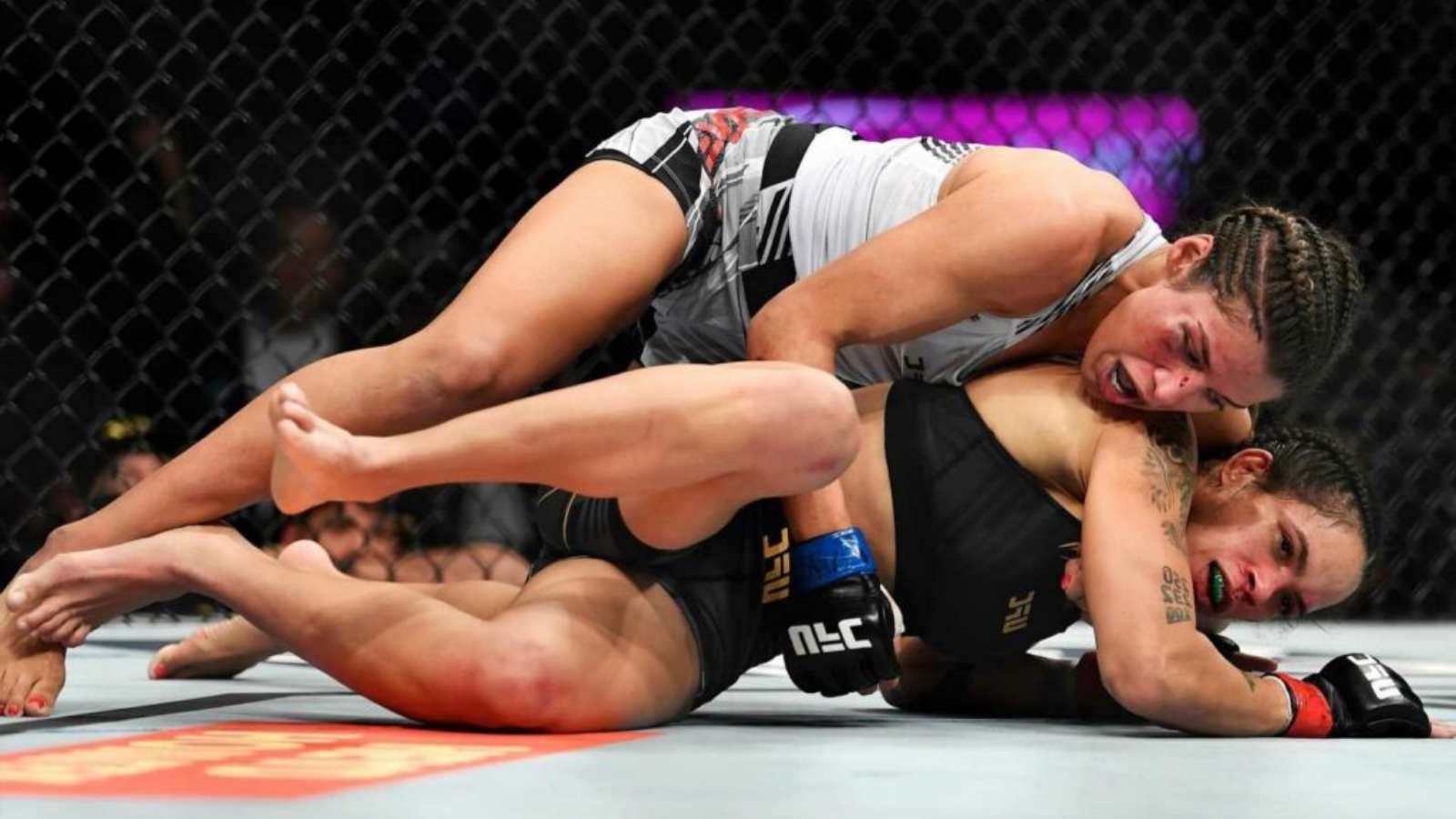 It's something that is not a regular rear-naked choke," Julianna Pena sheds  light on her extraordinary rear-naked choke at UFC 269 » FirstSportz