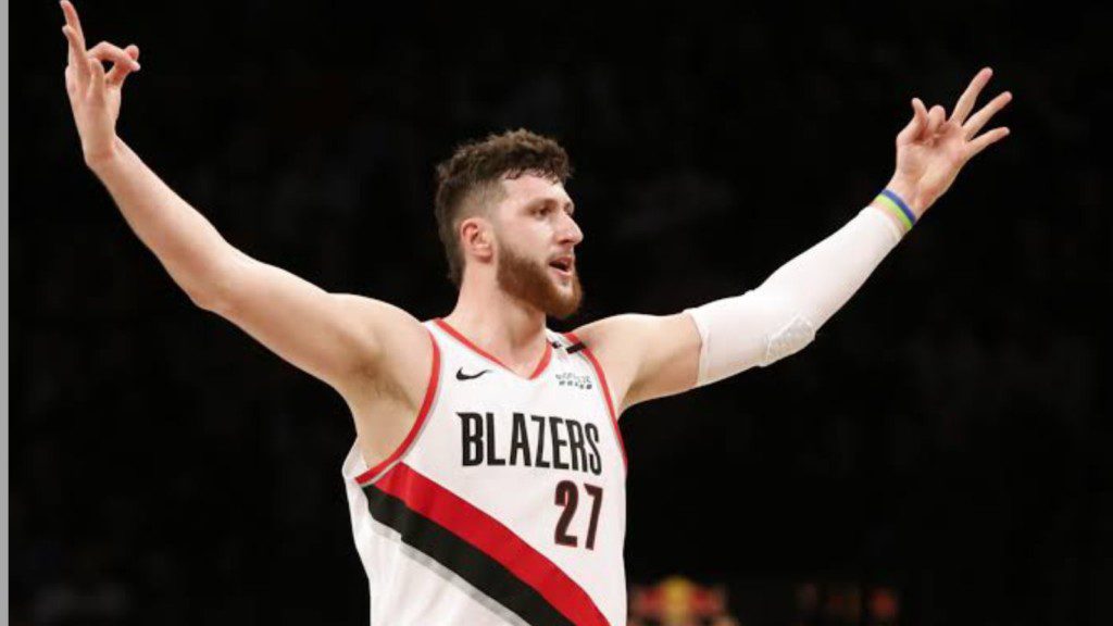 Pacers fan sues Trail Blazers, Yahoo after Jusuf Nurkic throws phone