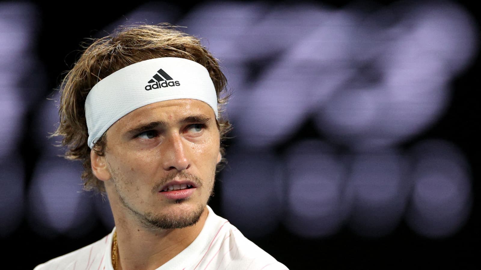 “I prefer to play than watch the finals” Salty Alexander Zverev REVEALS what caused his early exit from the 2022 Australian Open