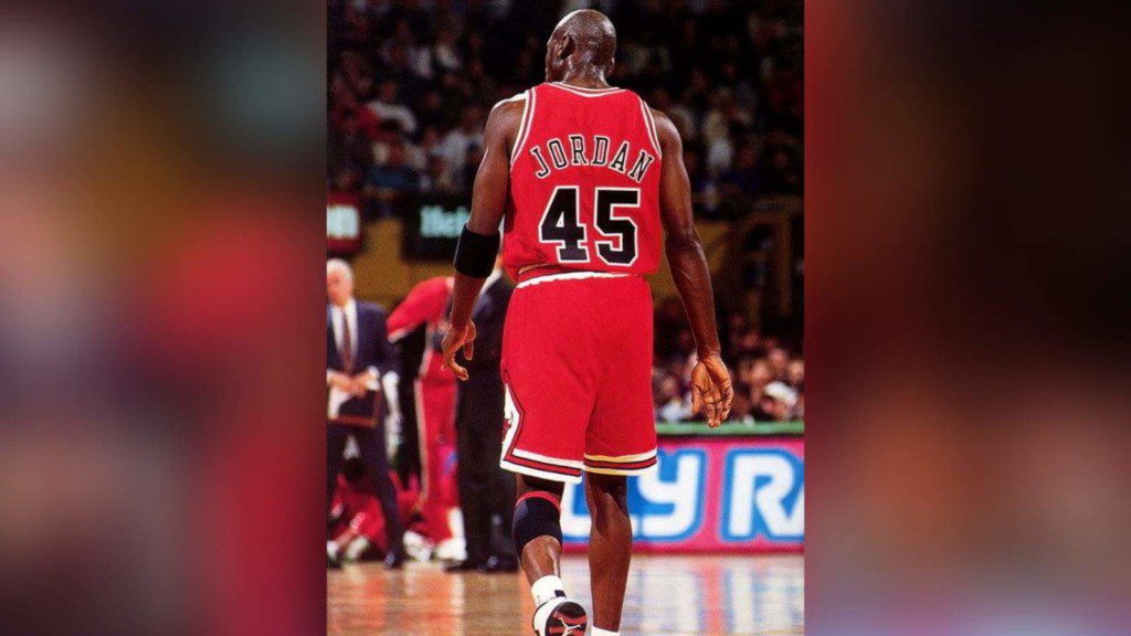 Michael Jordan's Kicks When His Jersey Was Stolen on Valentine's