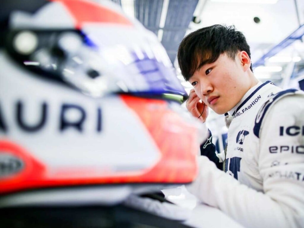 Yuki Tsunoda endorses/is sponsored by a variety of brands like Bulk Homme and Arai Helmet