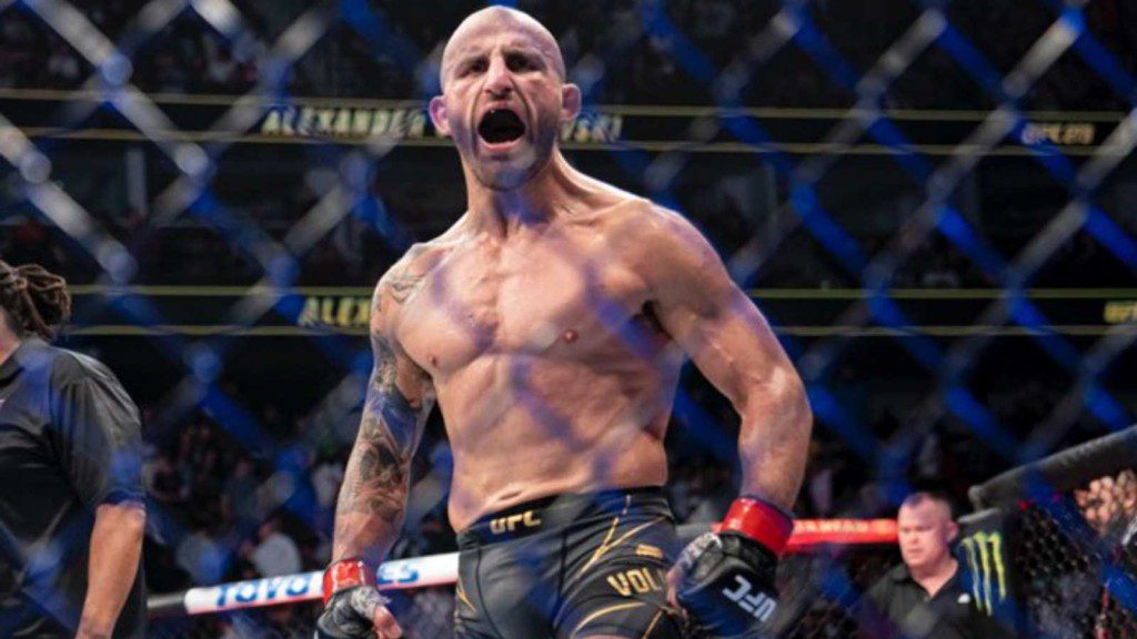 Alexander Volkanovski at UFC 273