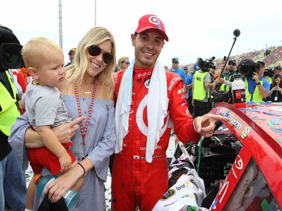 Kyle Larson Net Worth 2024: Endorsements and NASCAR Salary, wife, house ...