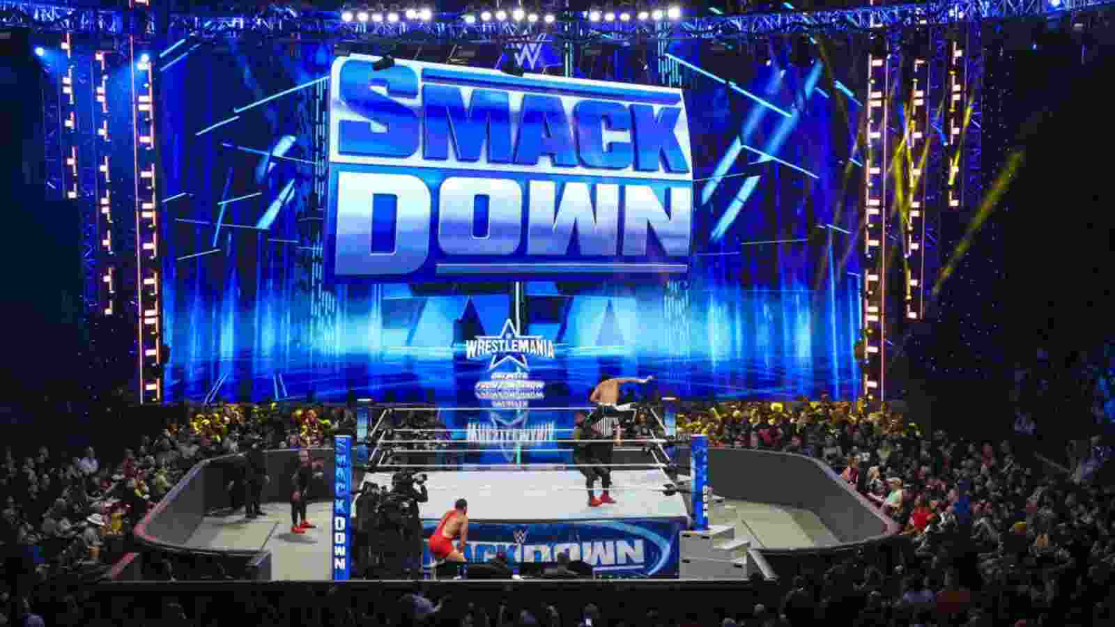 Top 85+ imagen wwe smackdown background - Thpthoanghoatham.edu.vn