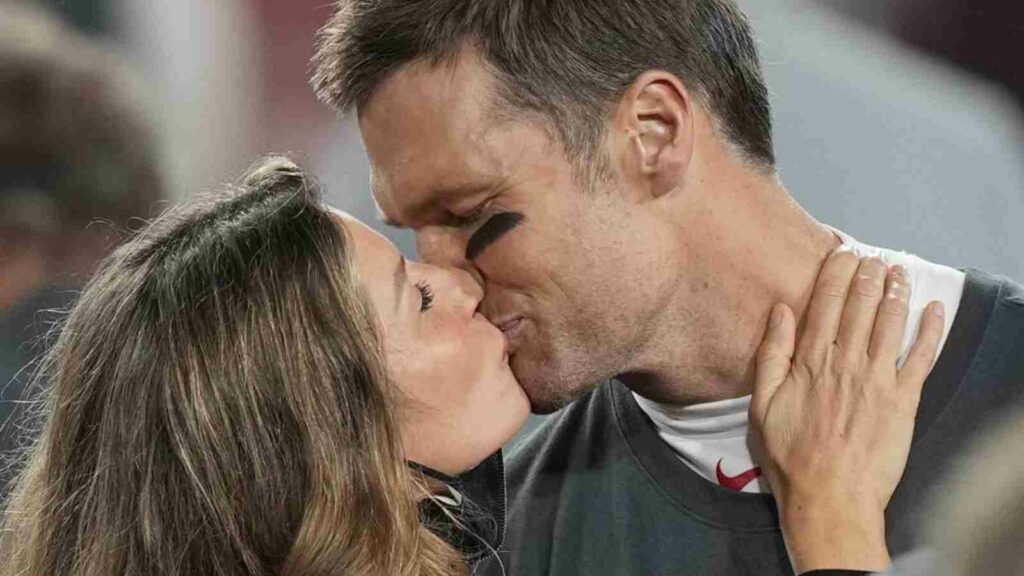 Tom Brady shares cryptic quote about 'false friends' after Gisele interview  – DNyuz