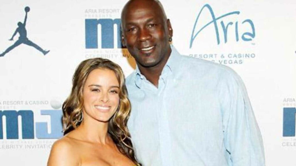 “He can’t let go of his second wife” Michael Jordan spent $10 million ...