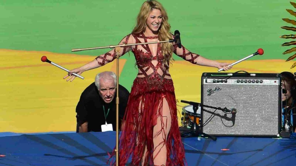 pop-sensation-shakira-to-perform-in-a-record-fourth-consecutive-world