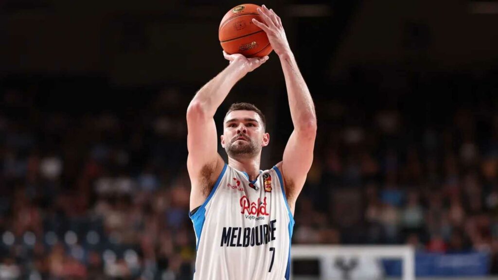 Isaac Humphries