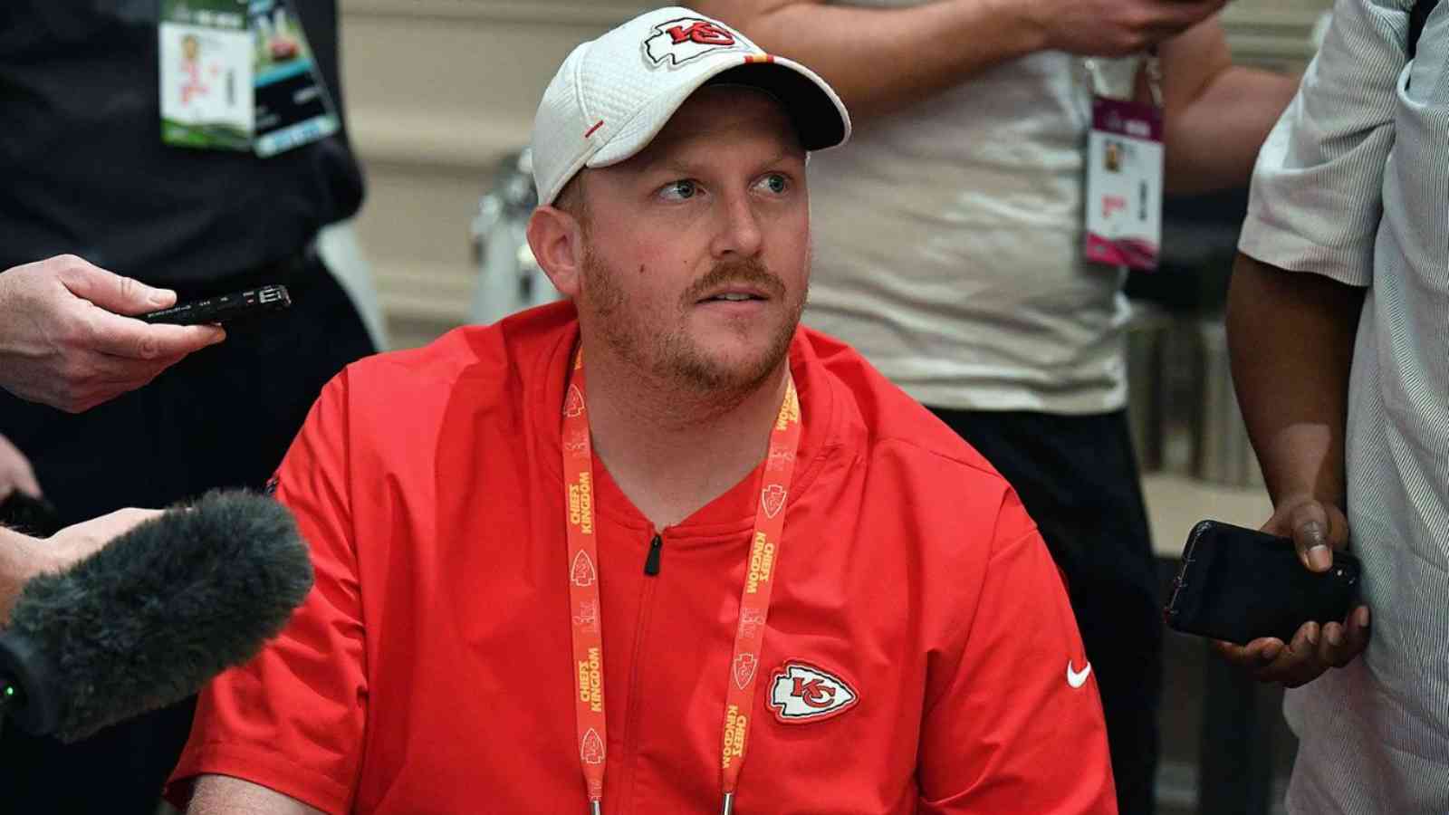 "Justice Is Served" NFL Twitter Reacts To Chiefs Assistant Coach Britt ...