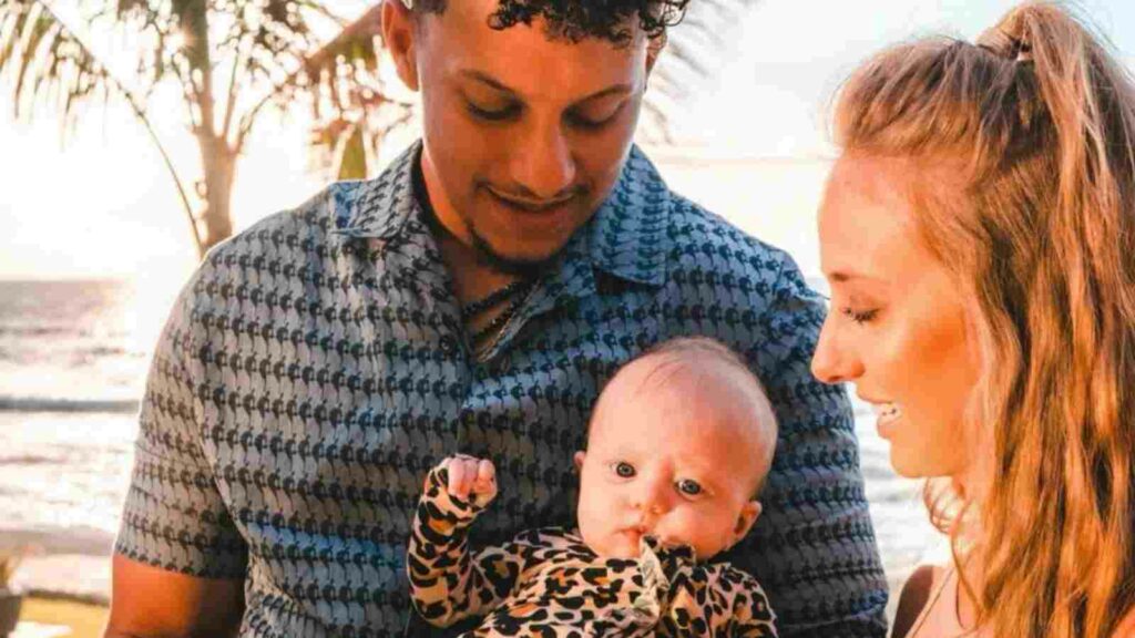 Patrick Mahomes has 2nd baby, boy: son Patrick Bronze Lavon