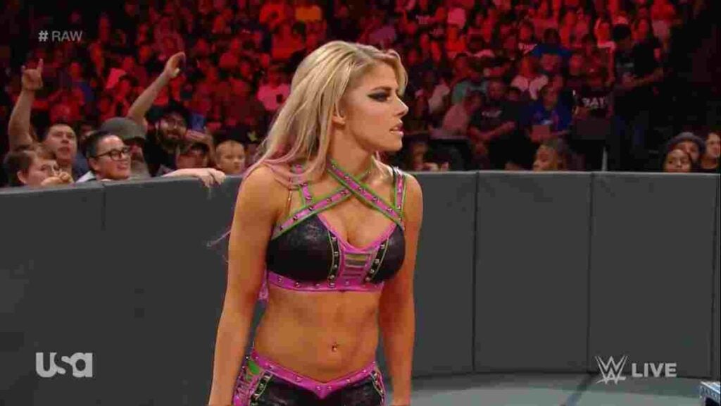 Alexa Bliss warns her admirers not to believe any phony accounts about ...