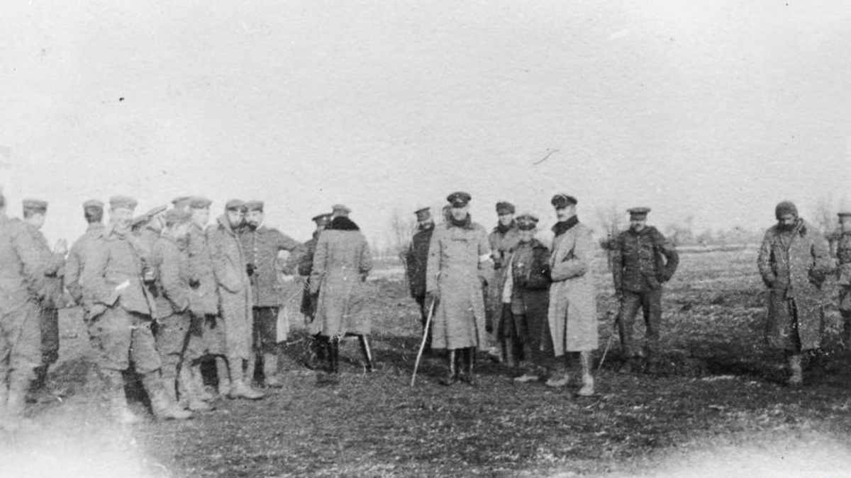 108 Years Ago: When English and German soldiers stopped fighting during WWI to have a football match on ‘No Man’s Land’