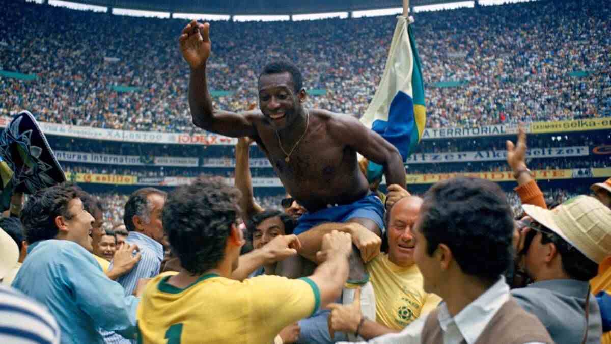 Has anyone scored more career goals than Pele?